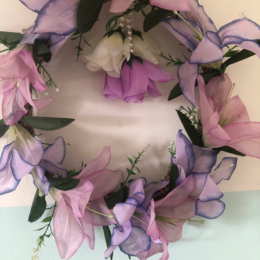 Handmade spring wreath - Picture 2 of 8